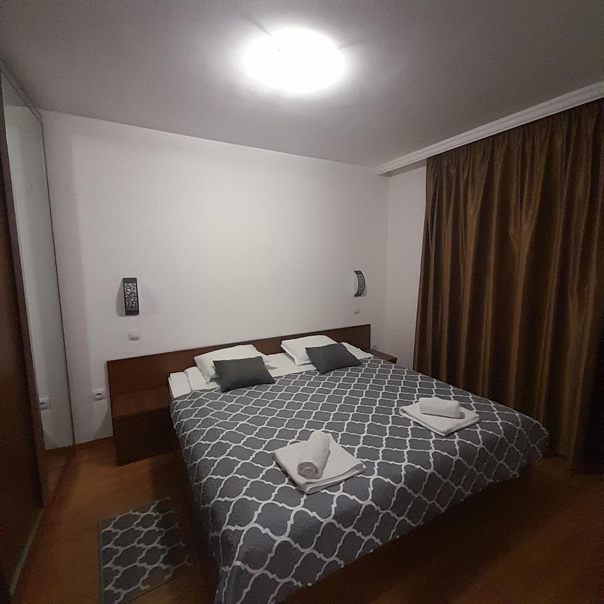 Lux L201 * Bansko