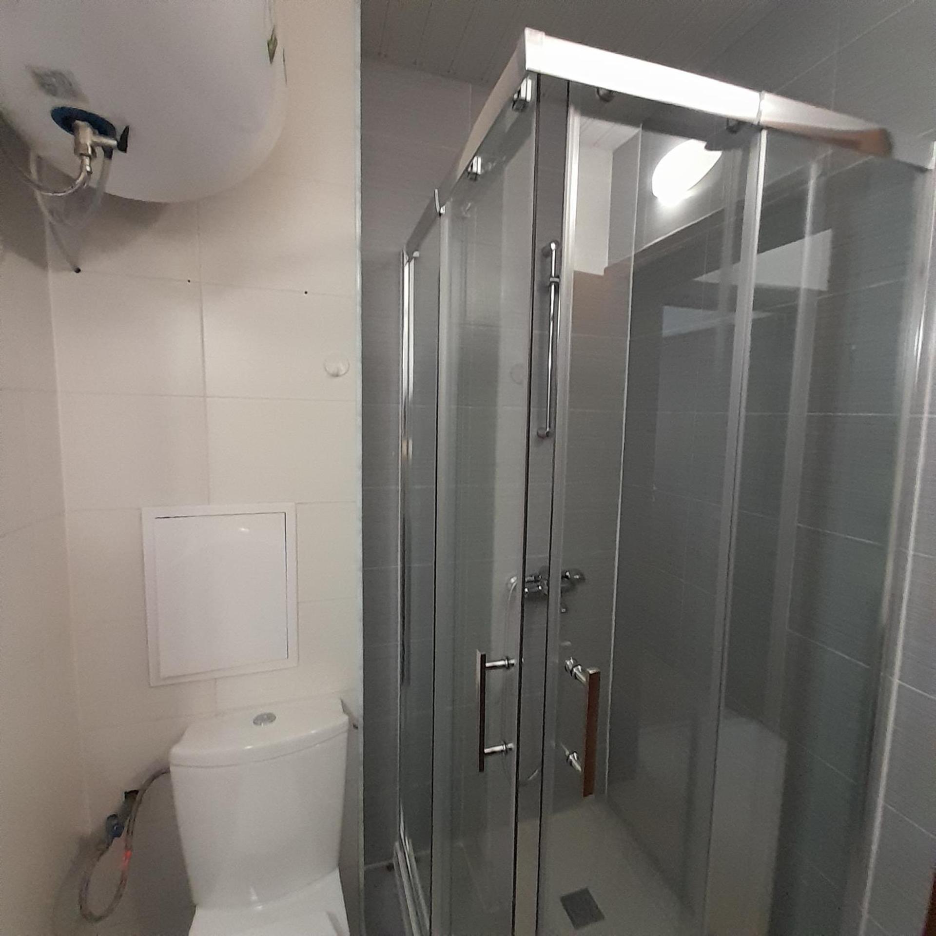 Lux L201 Apartment